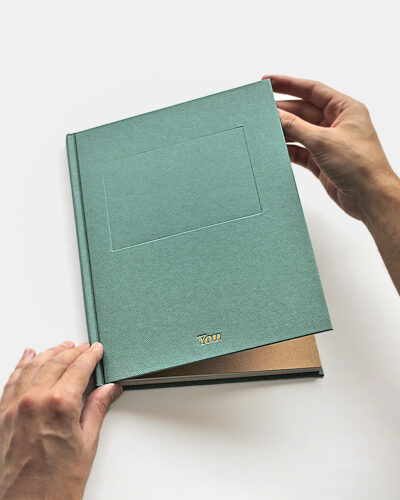 You ⎯ Livro de cortesia